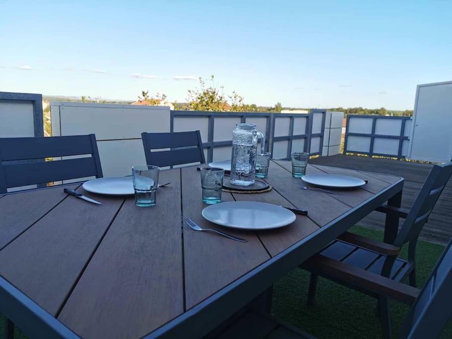 Le Petit Roof Top*Clim*Wifi Miramas Dış mekan fotoğraf